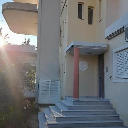 Paralia Akratas Akrata Rose Garden Apartments I מראה חיצוני תמונה