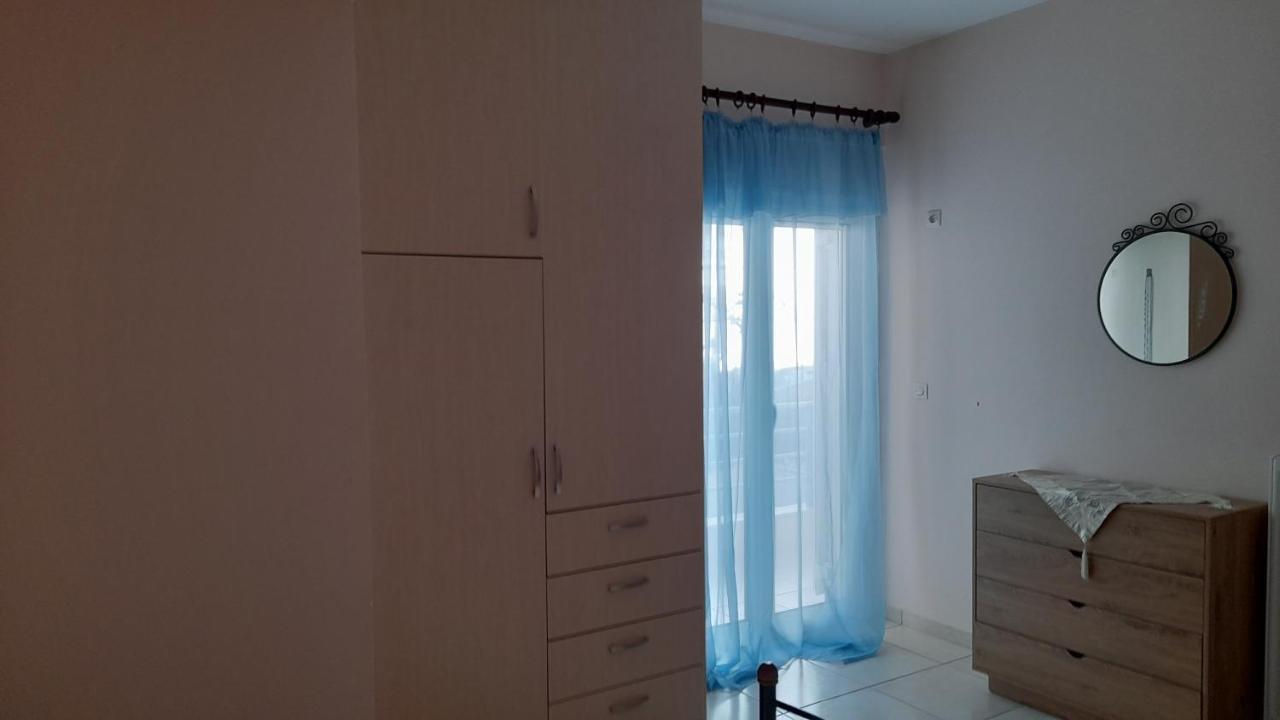 Paralia Akratas Akrata Rose Garden Apartments I מראה חיצוני תמונה